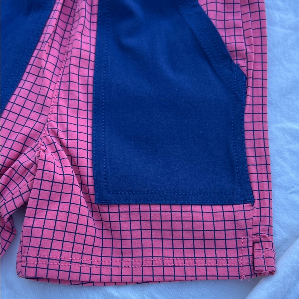 Hanna Andersson Coloblock Red and Navy Camp Grid Shorts::NWT::2T - Picture 4 of 7